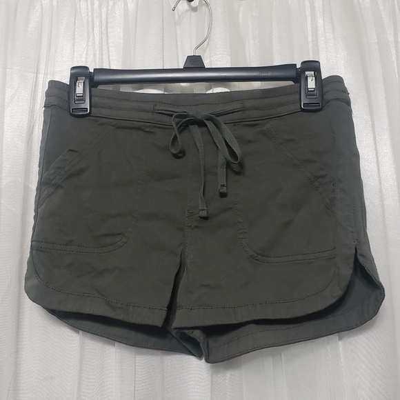 UNIONBAY Pants - Unionbay Army Green Shorts Size Small